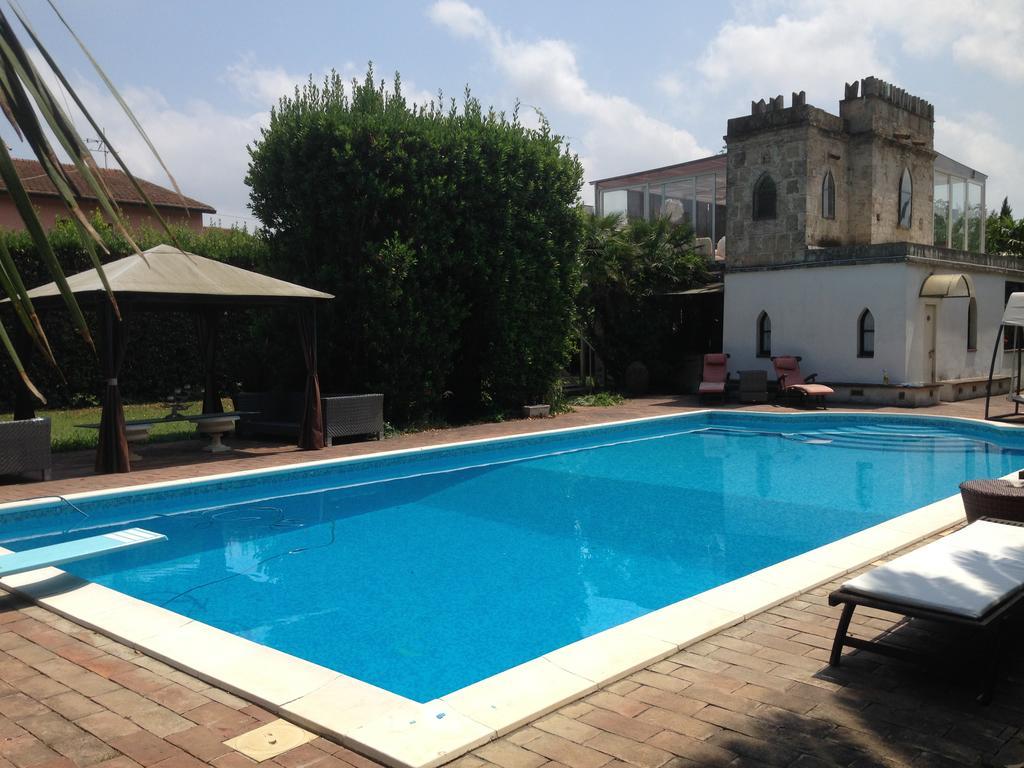 Villa Guelfi Кашина Екстериор снимка